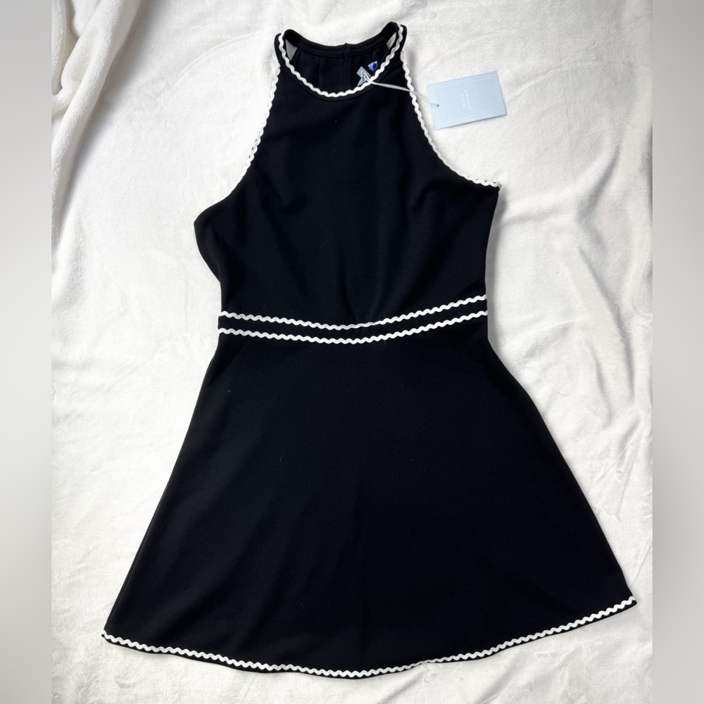 🍒SOLD🍒 NWT Hillhouse “The Billie Dress” - Picture 2 of 8